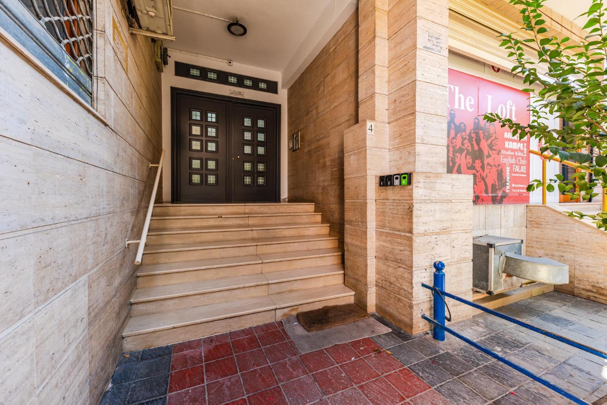 Atelier Apartments By Kondo Stays Tirana Exterior foto