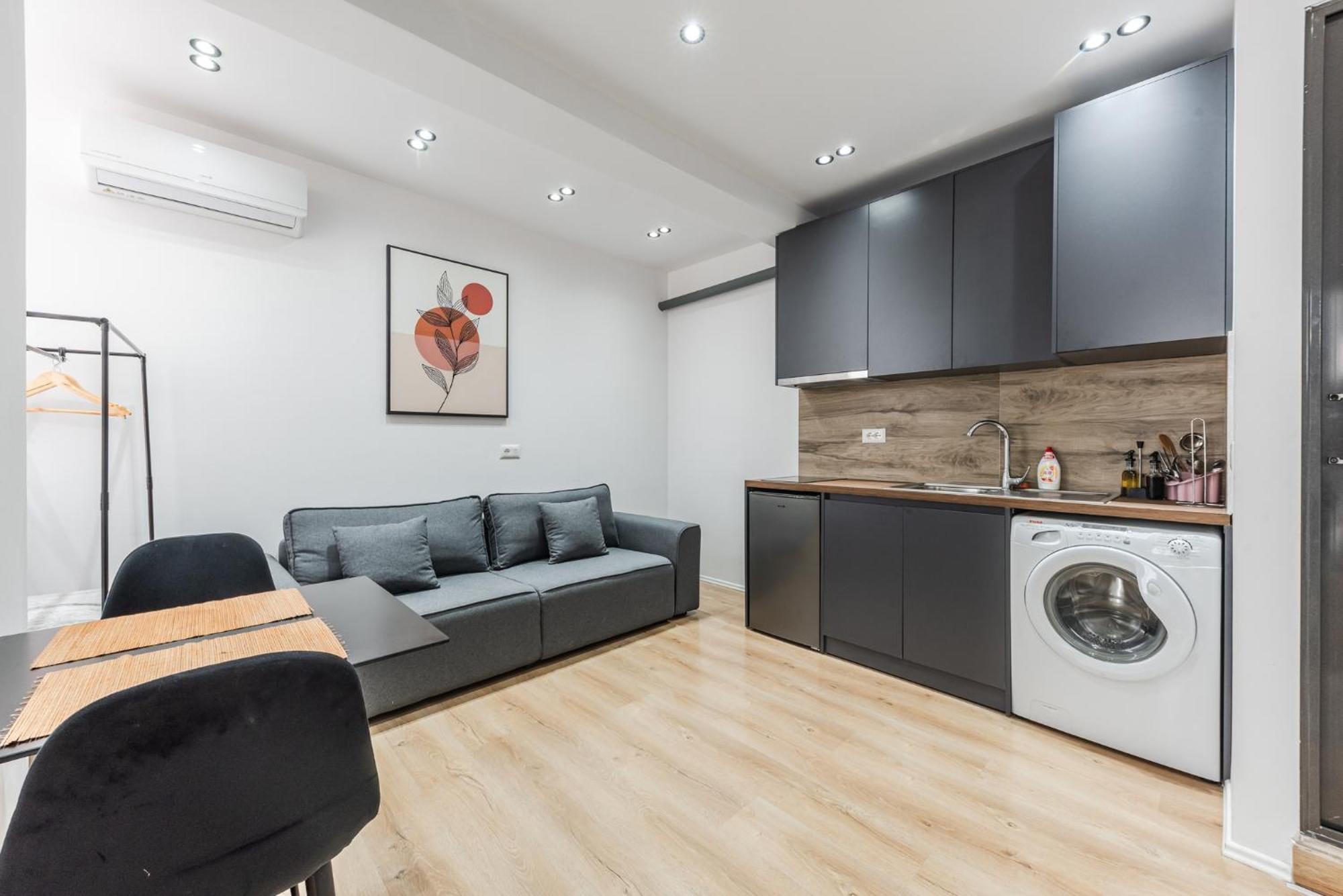 Atelier Apartments By Kondo Stays Tirana Exterior foto