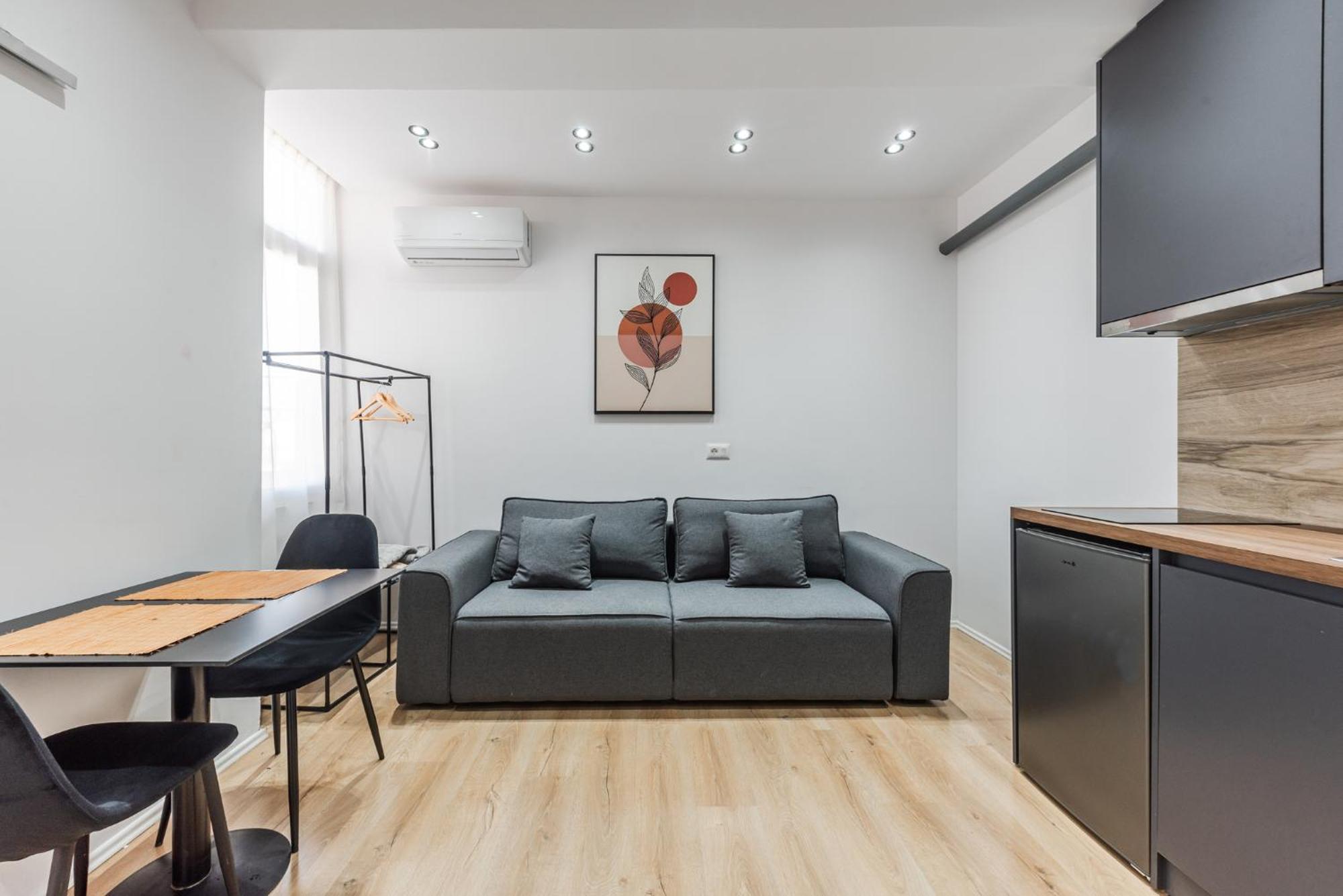 Atelier Apartments By Kondo Stays Tirana Exterior foto